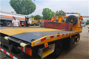 洪泽附近拖车电话号码服务